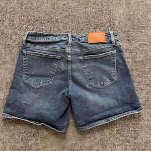 Lucky Brand Denim Shorts Womens 30 Blue Medium Wash Mid Rise Casual